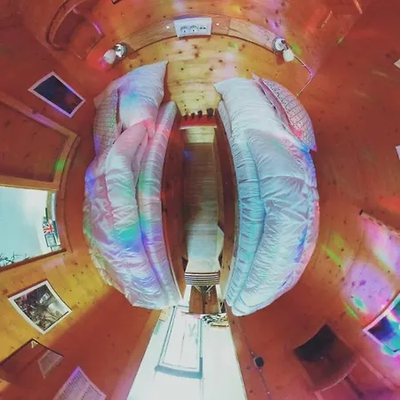 Hafentraum Indoorcampinghostel BRE